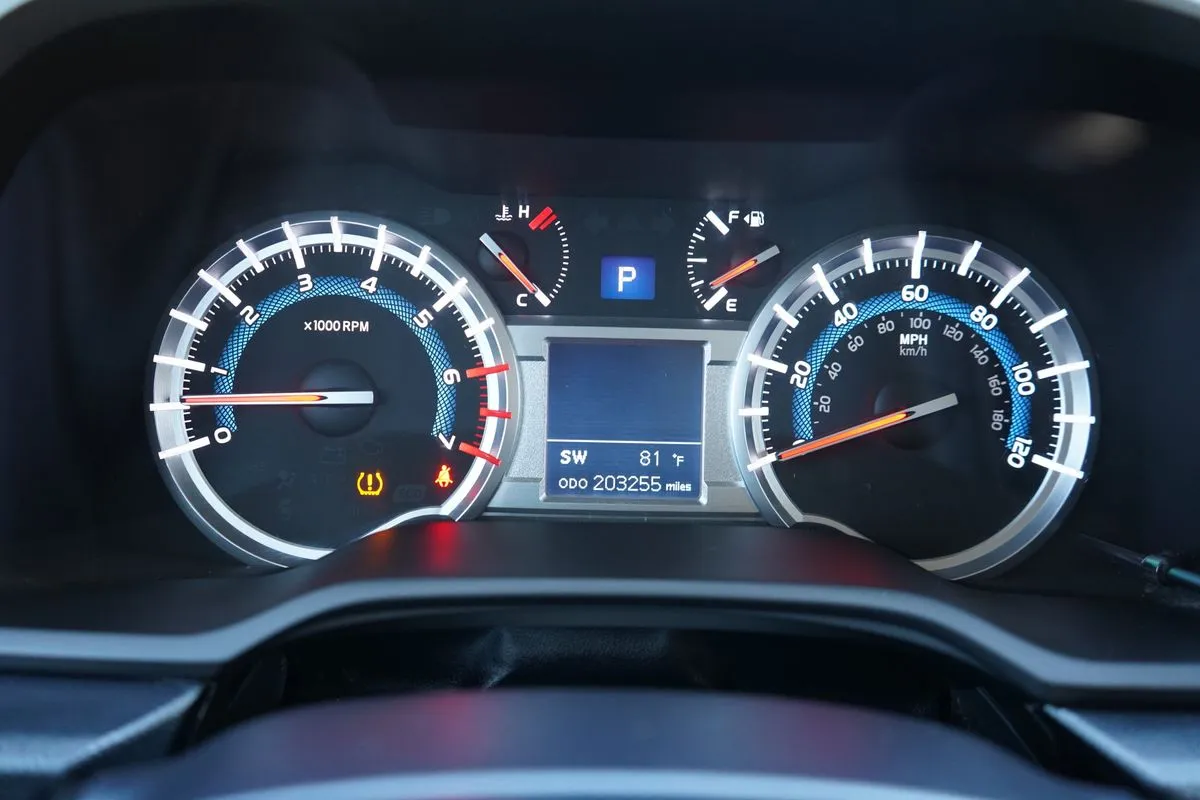 Toyota 4Runner photo 30
