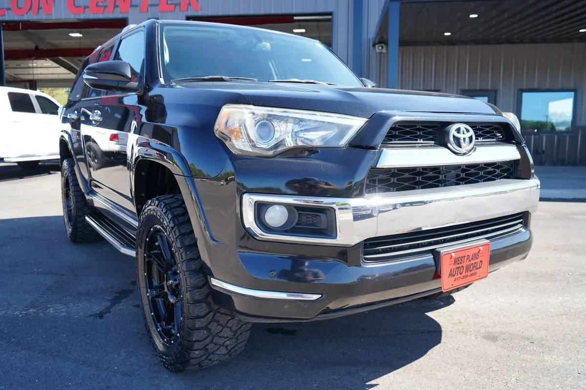 Toyota 4Runner photo 14