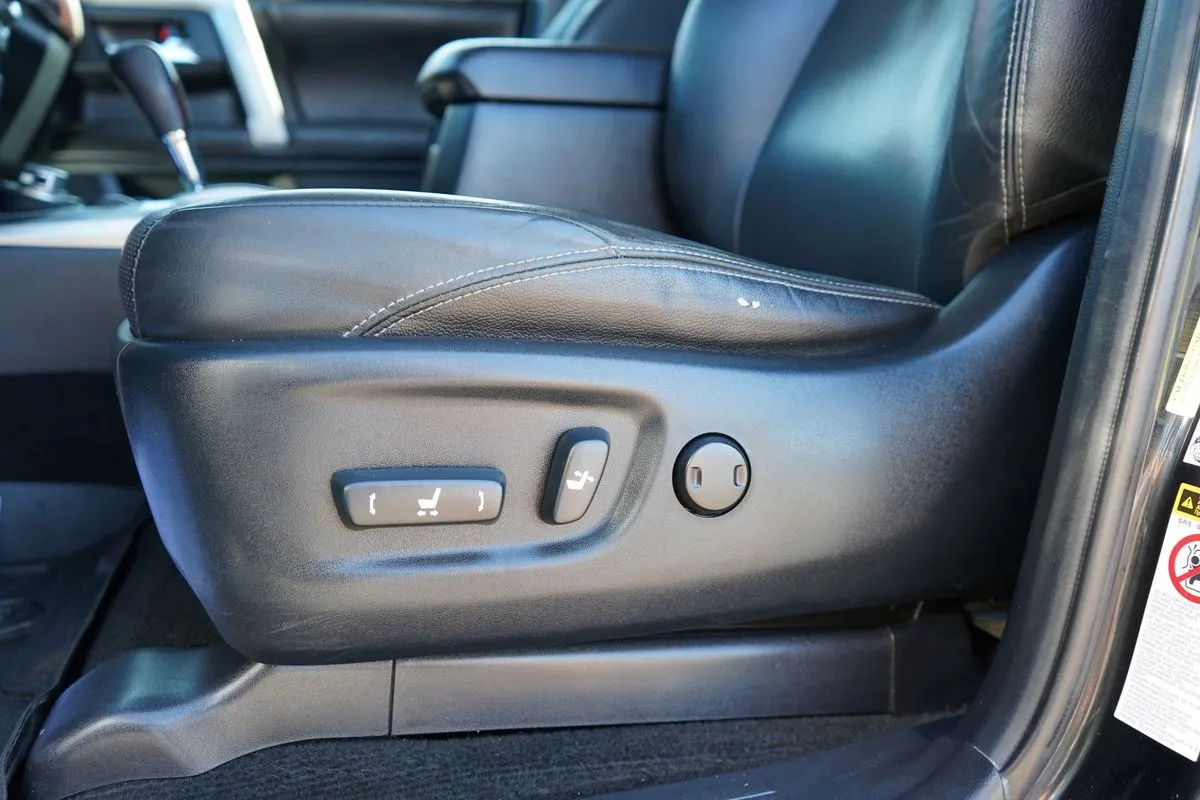 Toyota 4Runner photo 22