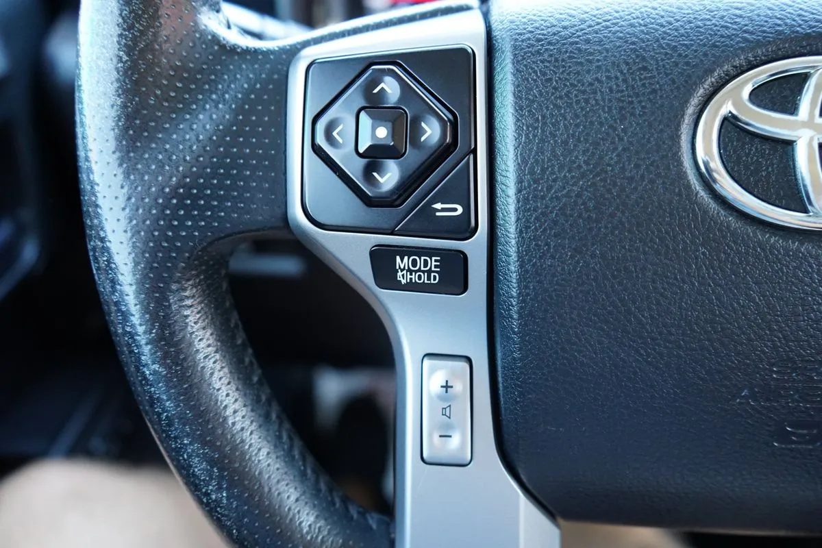 Toyota 4Runner photo 28
