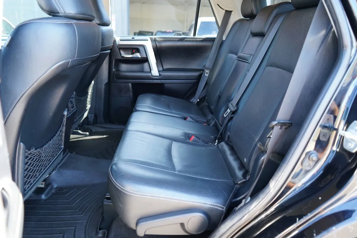 Toyota 4Runner photo 41