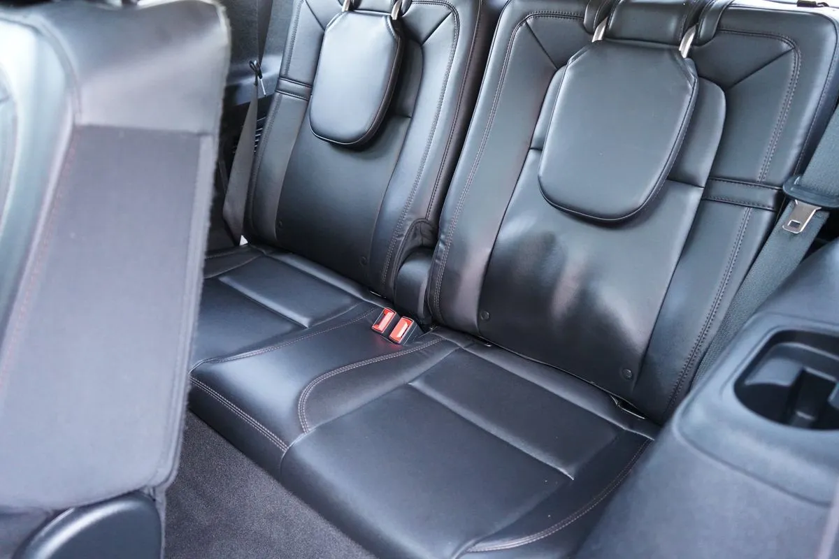 Lincoln Aviator photo 38