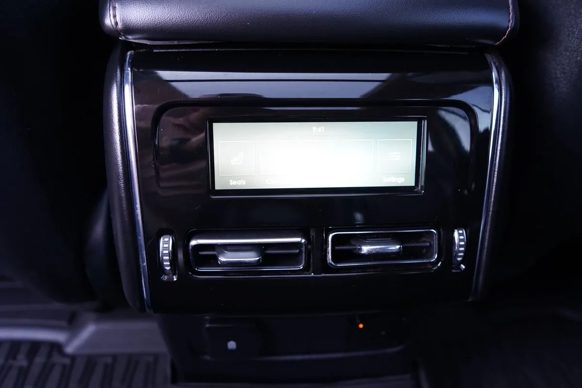 Lincoln Aviator photo 22