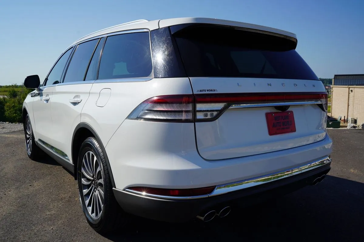 Lincoln Aviator photo 8