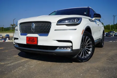 Photos of 2021 Lincoln Aviator Reserve for sale in West Plains, MO at West Plains Auto World