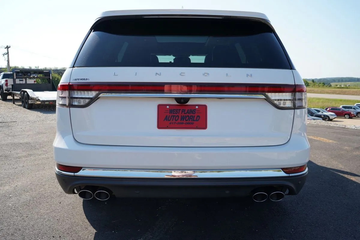 Lincoln Aviator photo 9