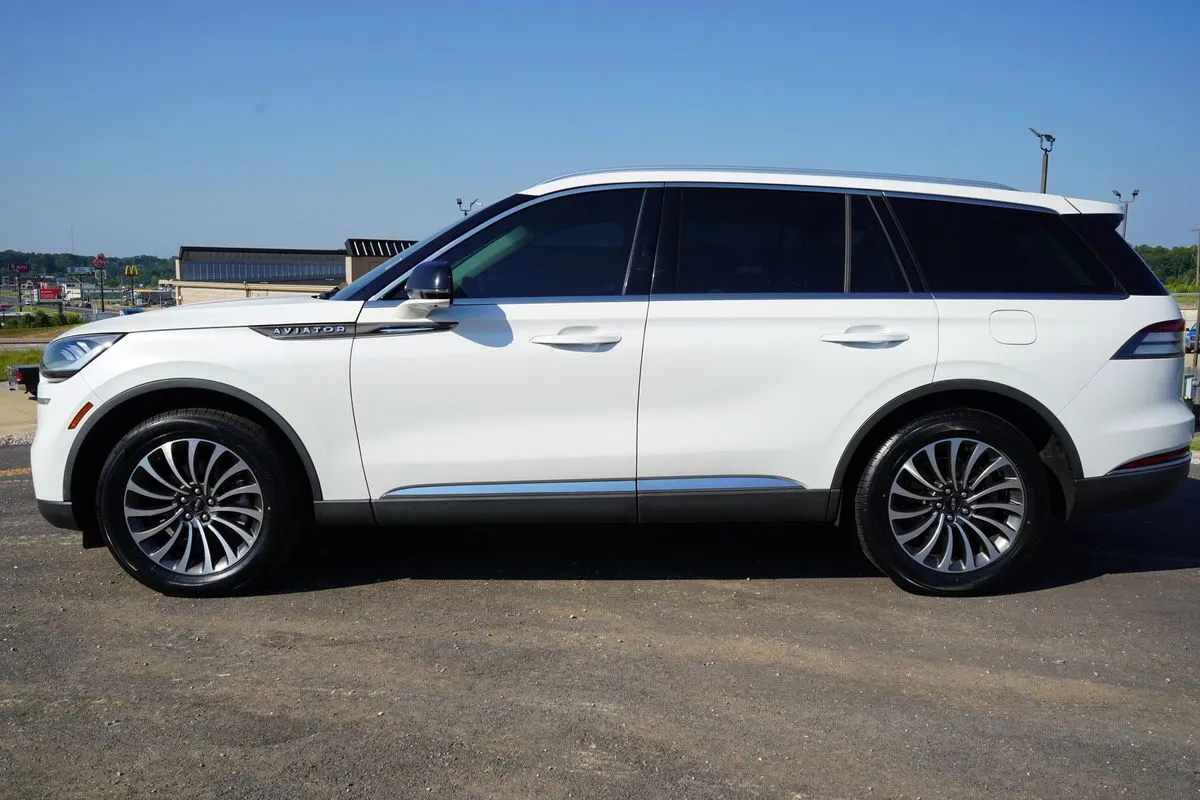 Lincoln Aviator photo 7