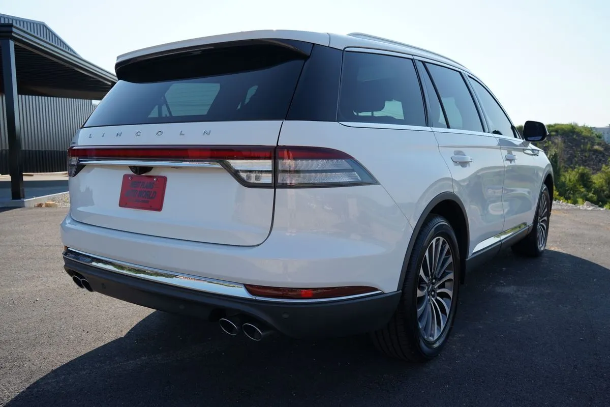 Lincoln Aviator photo 10