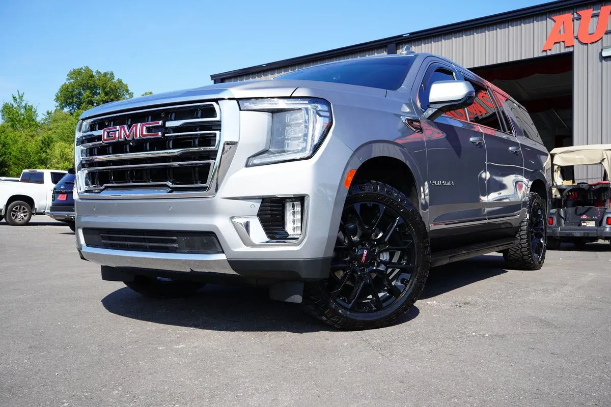 Gray 2023 GMC Yukon XL 4WD SLT for sale in West Plains, MO