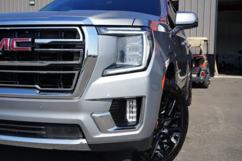More photos of 2023 GMC Yukon XL 4WD SLT at West Plains Auto World, MO