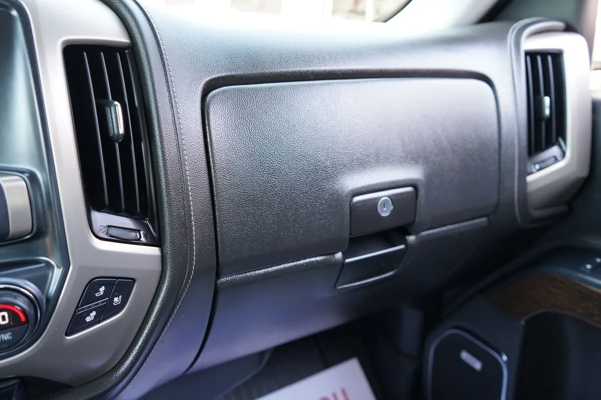 GMC Sierra photo 33