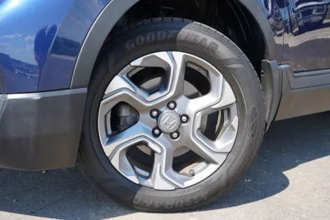 More photos of 2017 Honda CR-V at West Plains Auto World, MO