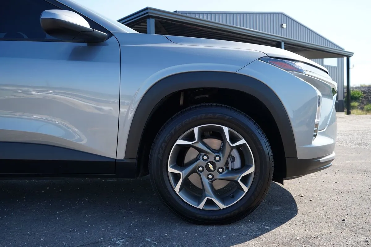 Chevrolet Trax photo 12