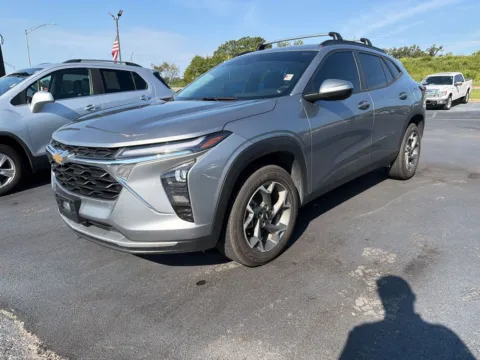 Unknown 2025 Chevrolet Trax FWD LT for sale in West Plains, MO