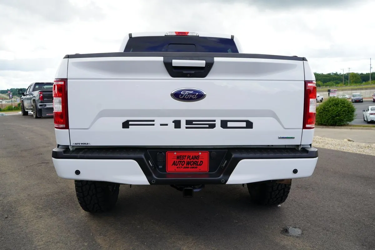 Ford F-150 photo 9