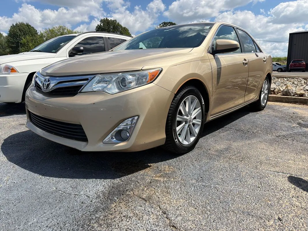 Gold 2012 Toyota Camry XLE V6 for sale in West Plains, MO