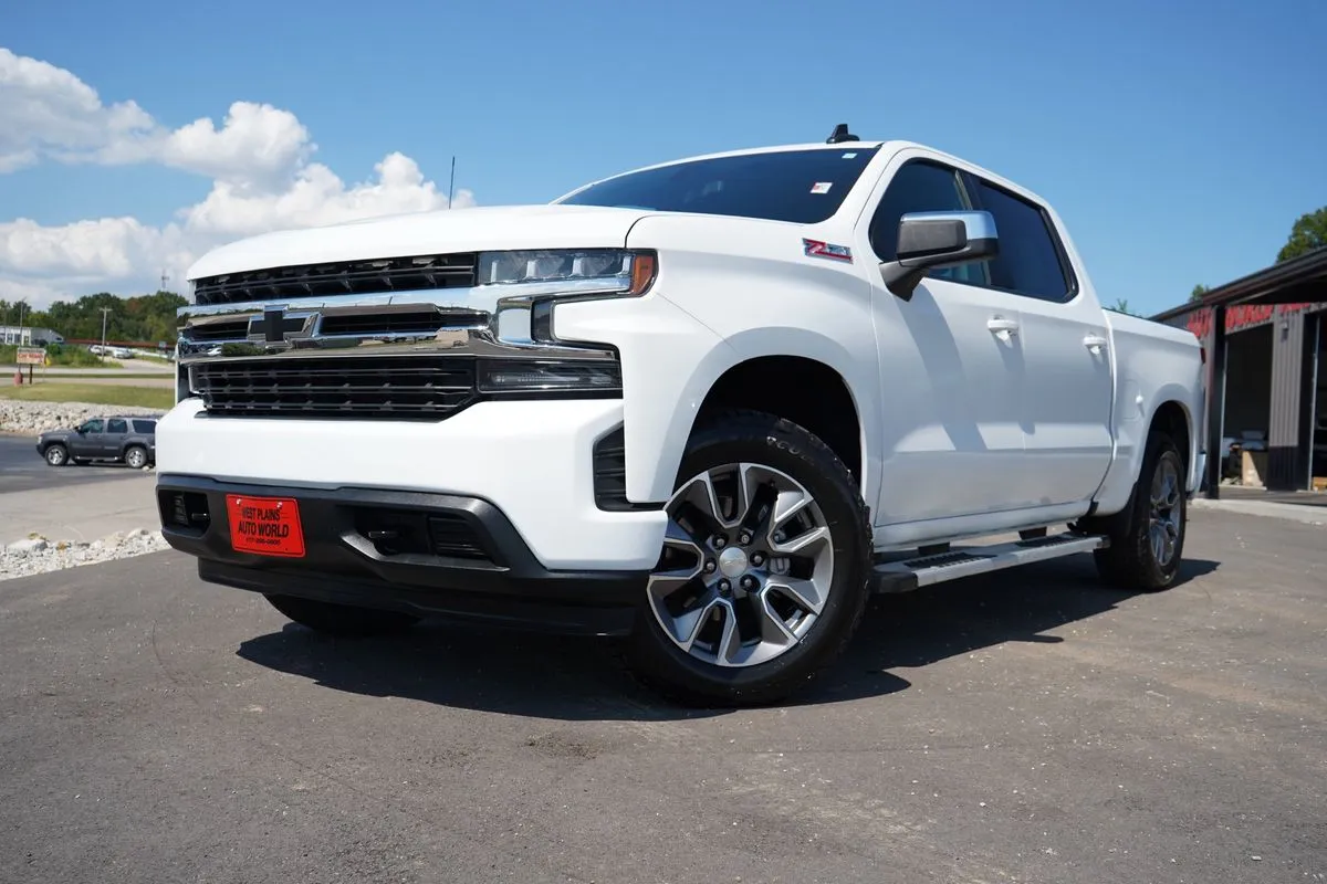 White 2019 Chevrolet Silverado 1500 LT for sale in West Plains, MO