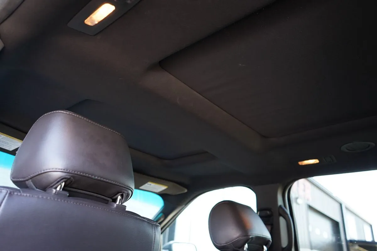 Ford Explorer photo 37