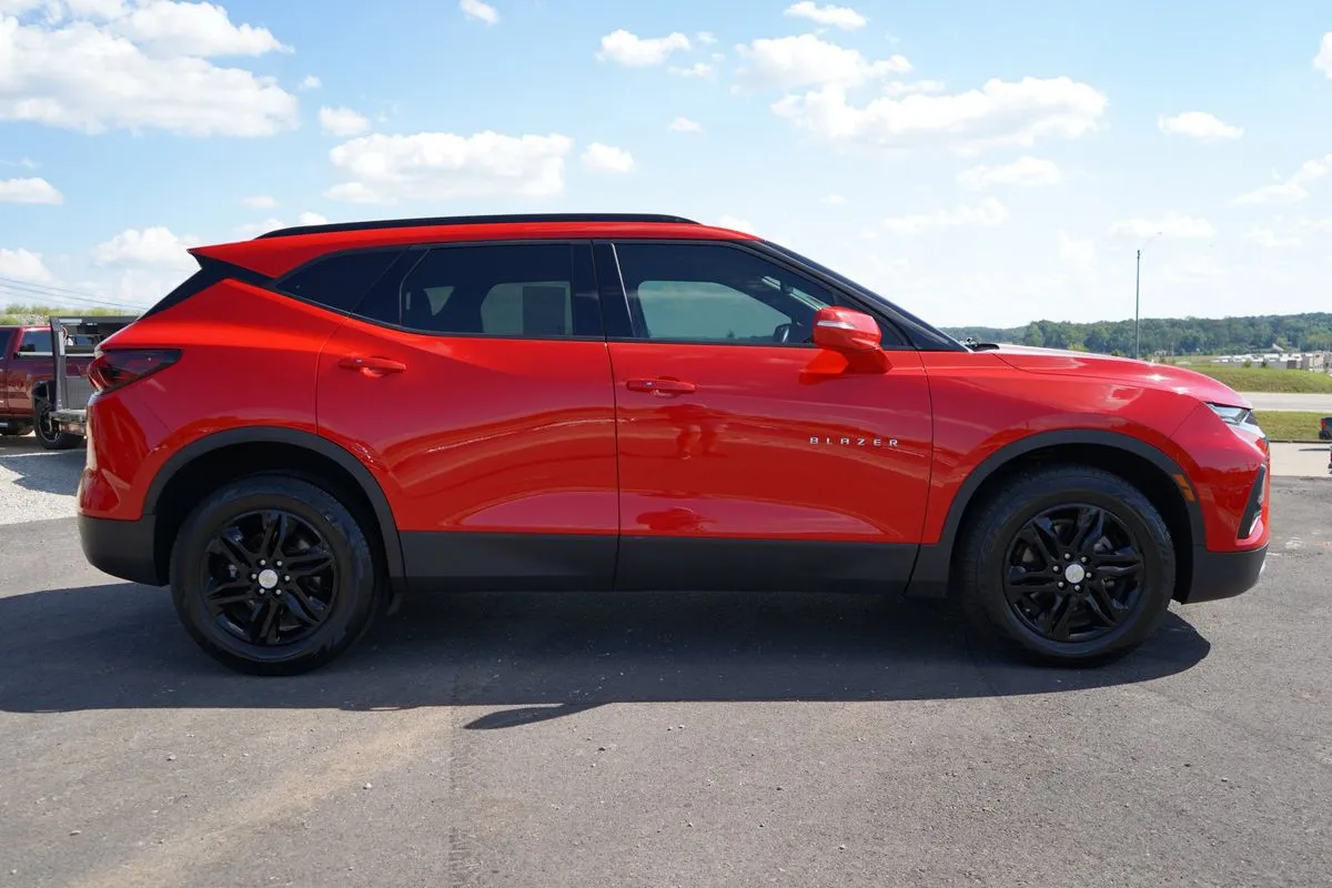 Chevrolet Blazer photo 11