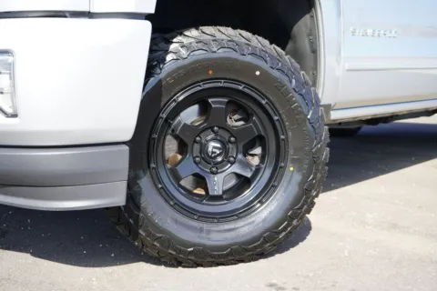 More photos of 2018 Chevrolet Silverado 1500 2LT at West Plains Auto World, MO