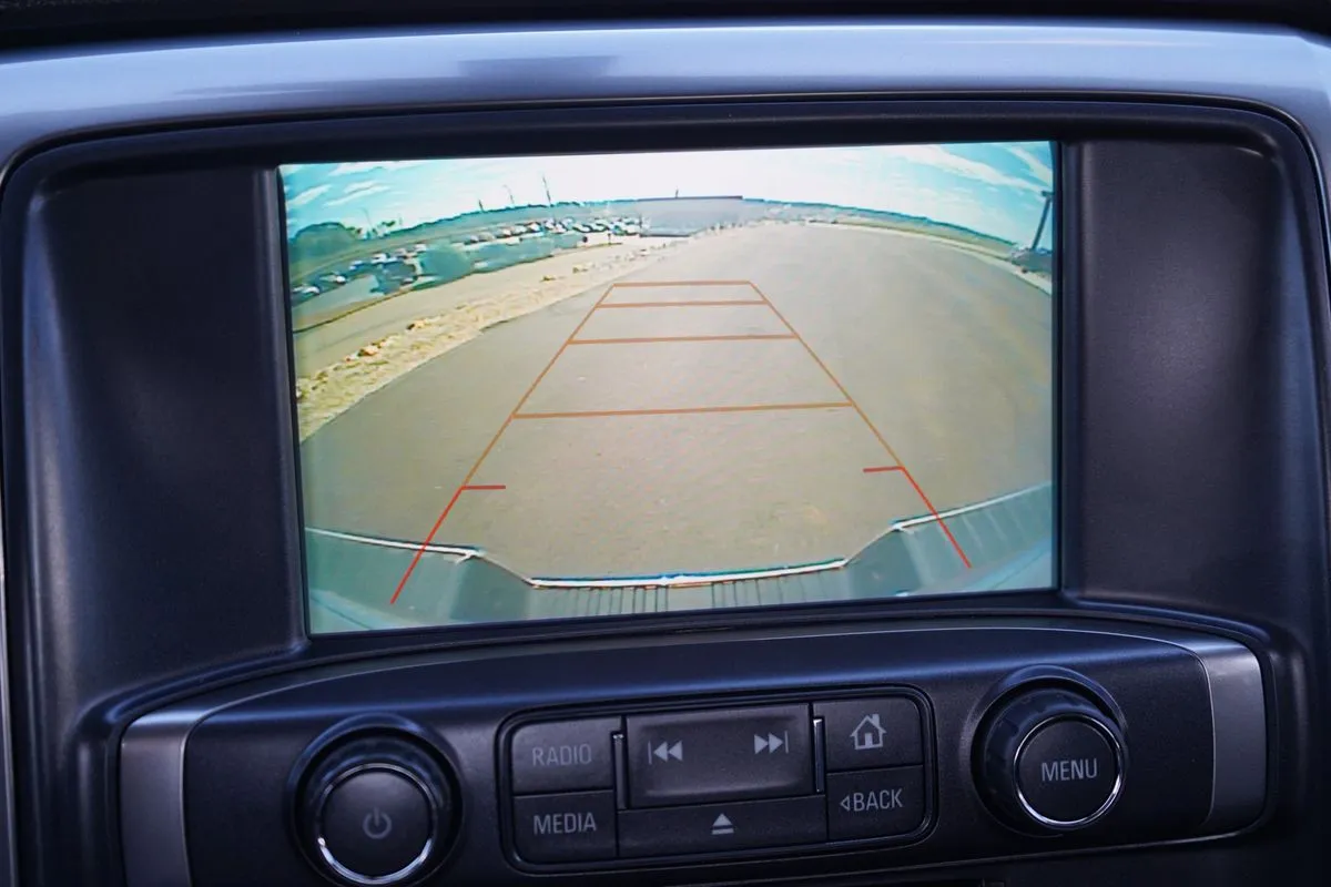 Chevrolet Silverado photo 31