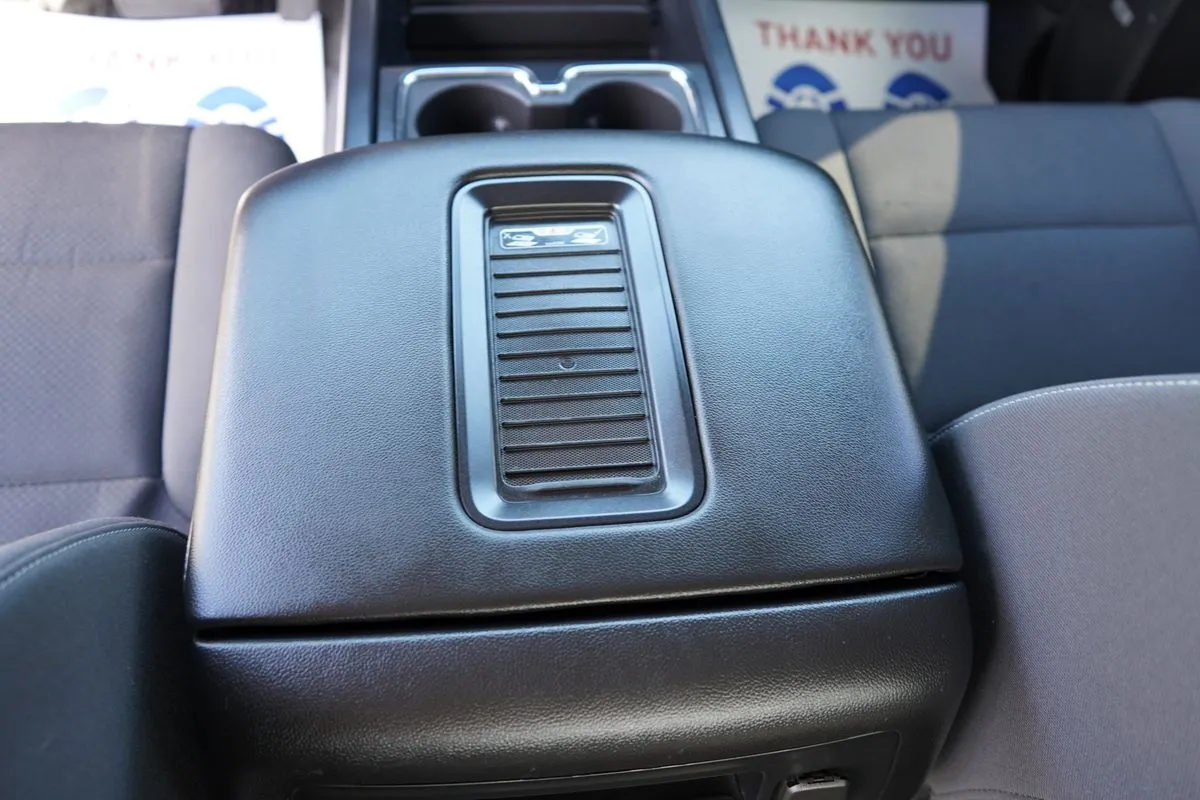 Chevrolet Silverado photo 42