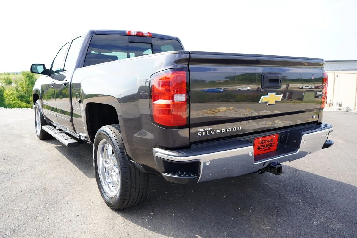 Chevrolet Silverado photo 8