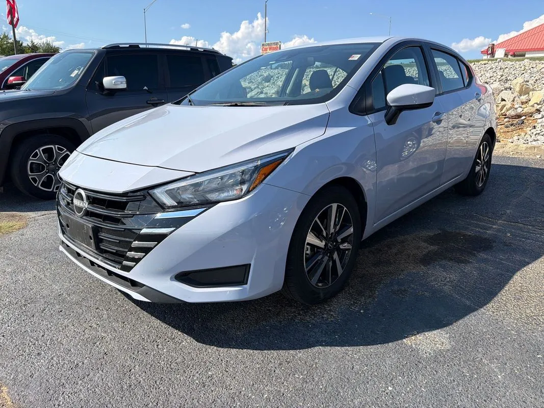 2025 Nissan Versa 1.6 SV for sale in West Plains, MO