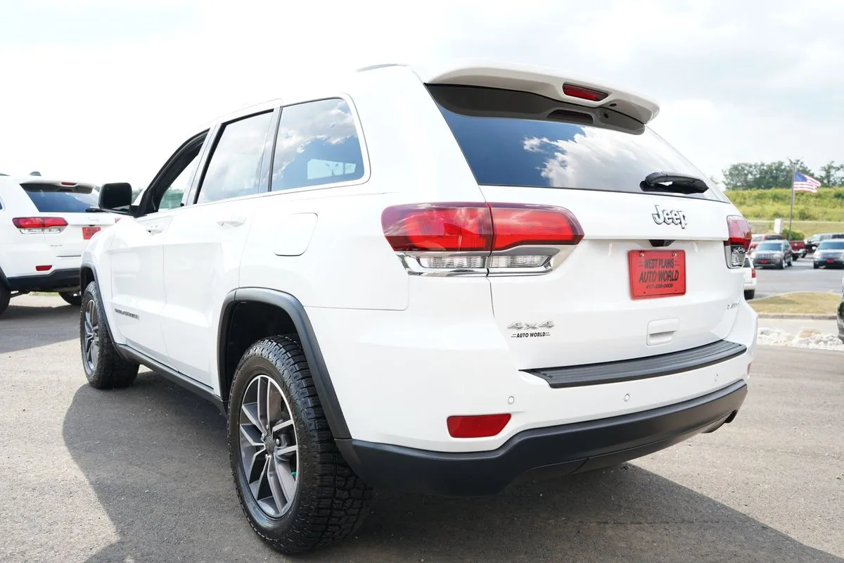 Jeep Grand Cherokee photo 7