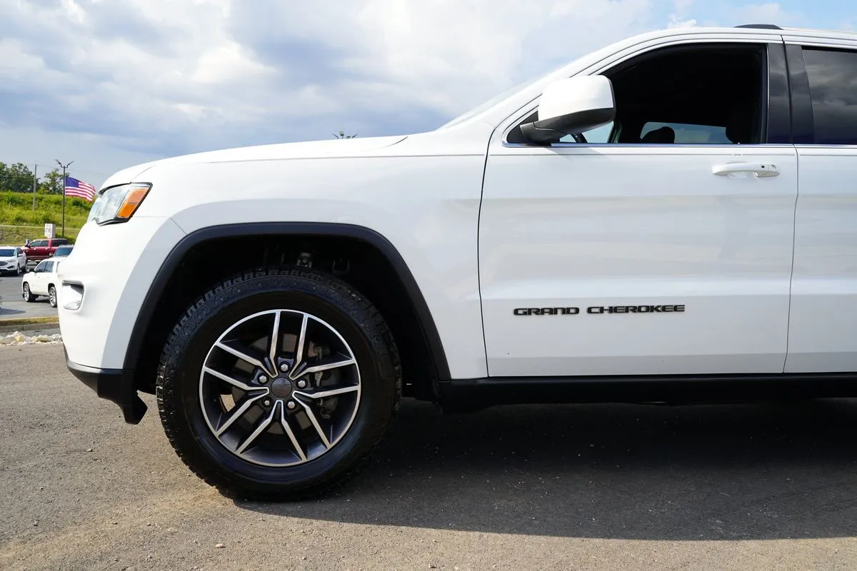 Jeep Grand Cherokee photo 4