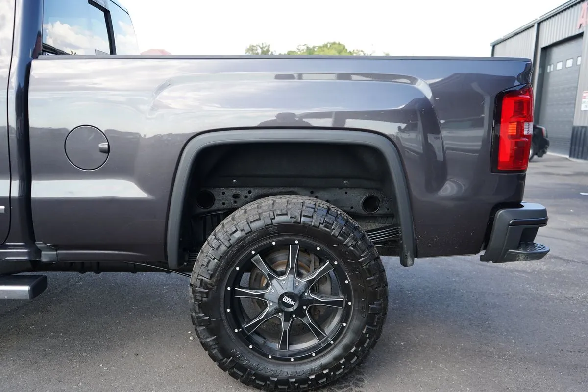 GMC Sierra photo 7