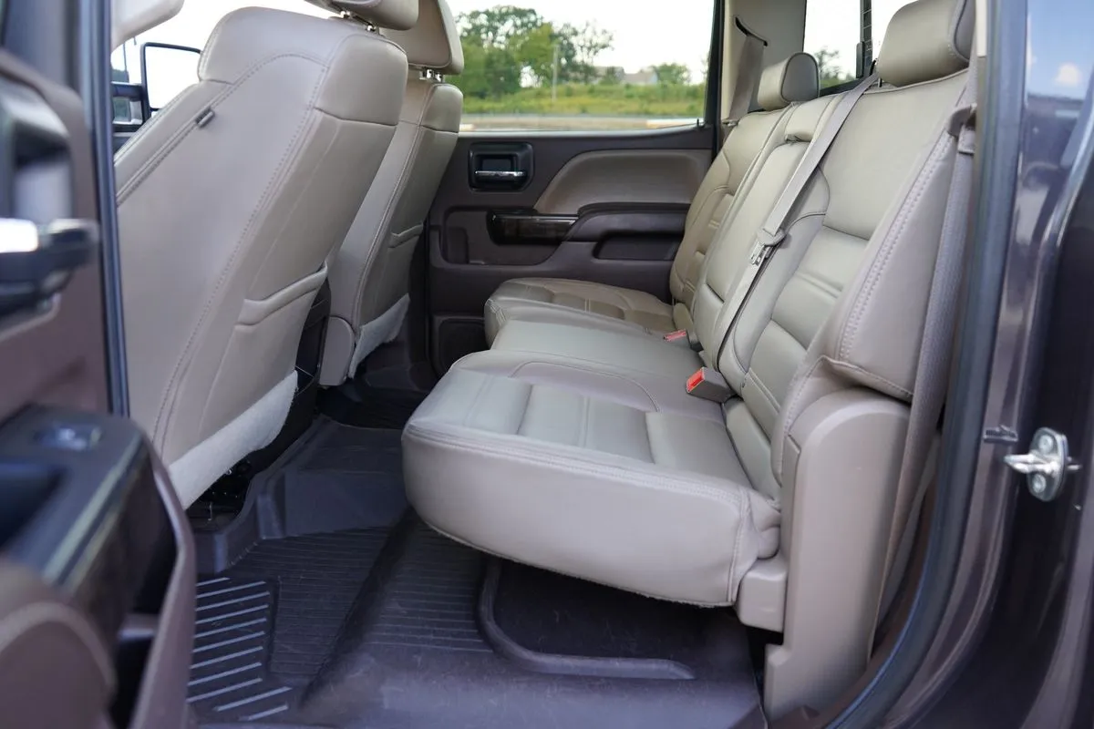 GMC Sierra photo 30
