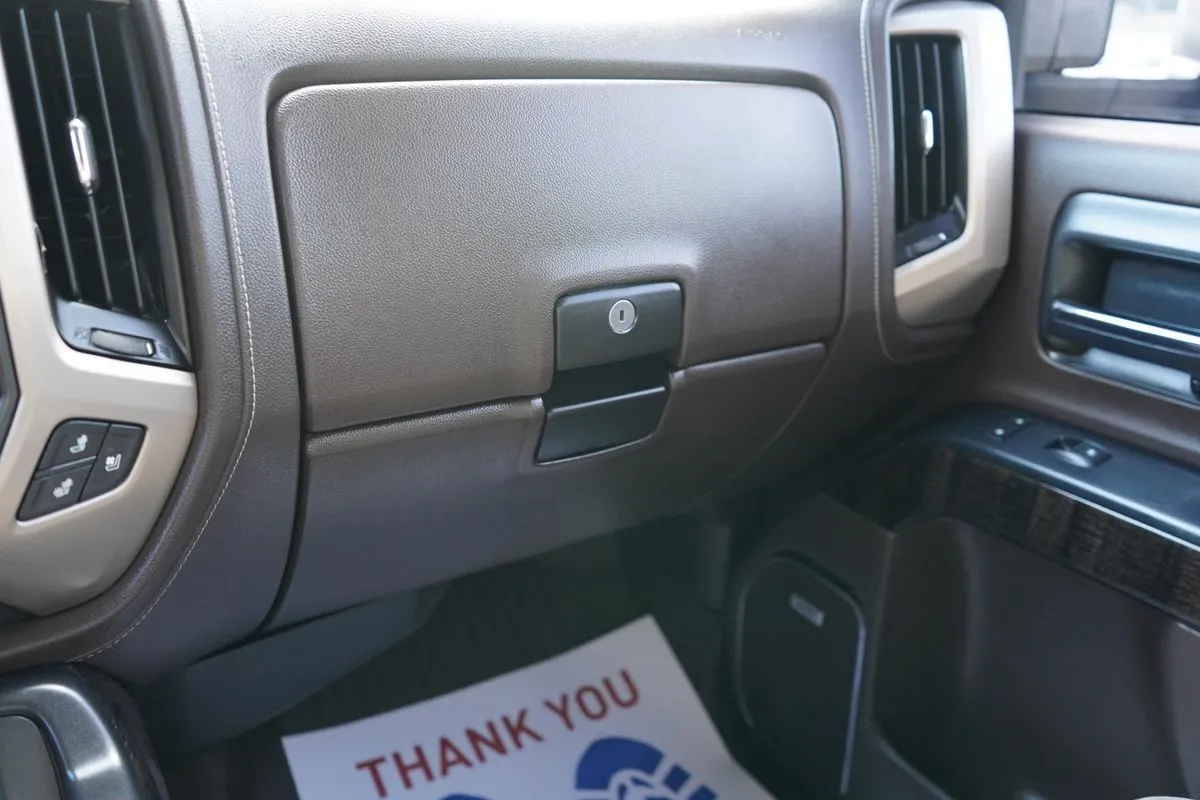 GMC Sierra photo 35