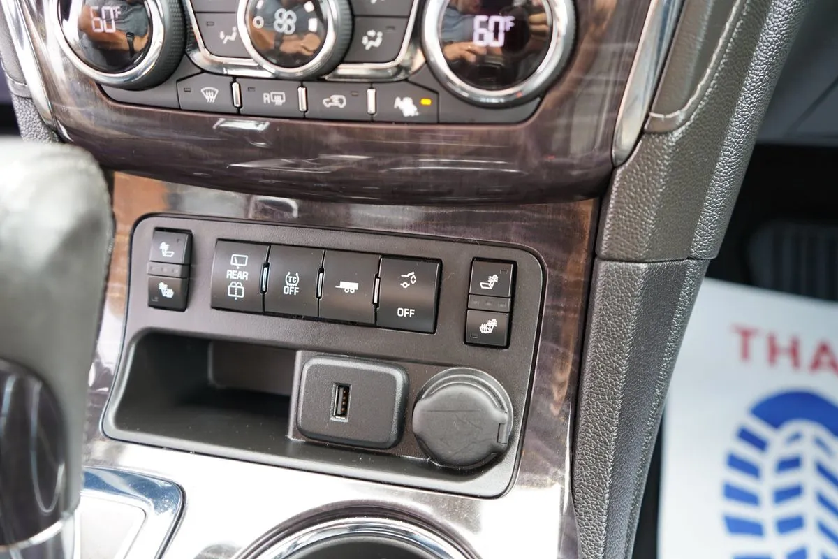 Buick Enclave photo 31