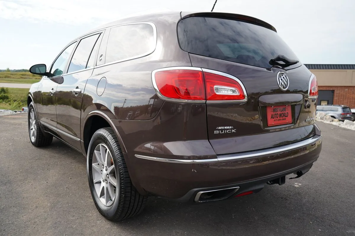 Buick Enclave photo 8