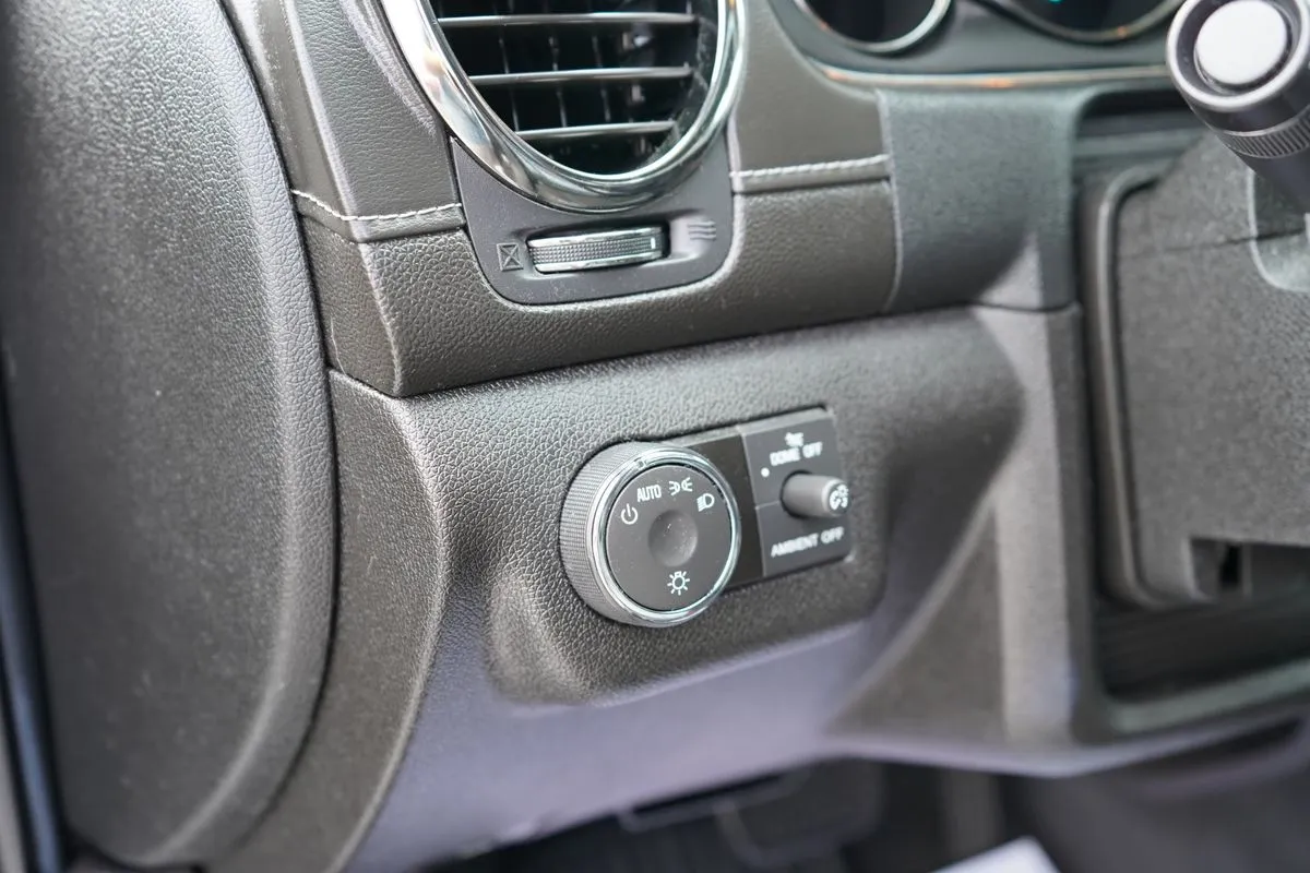 Buick Enclave photo 27