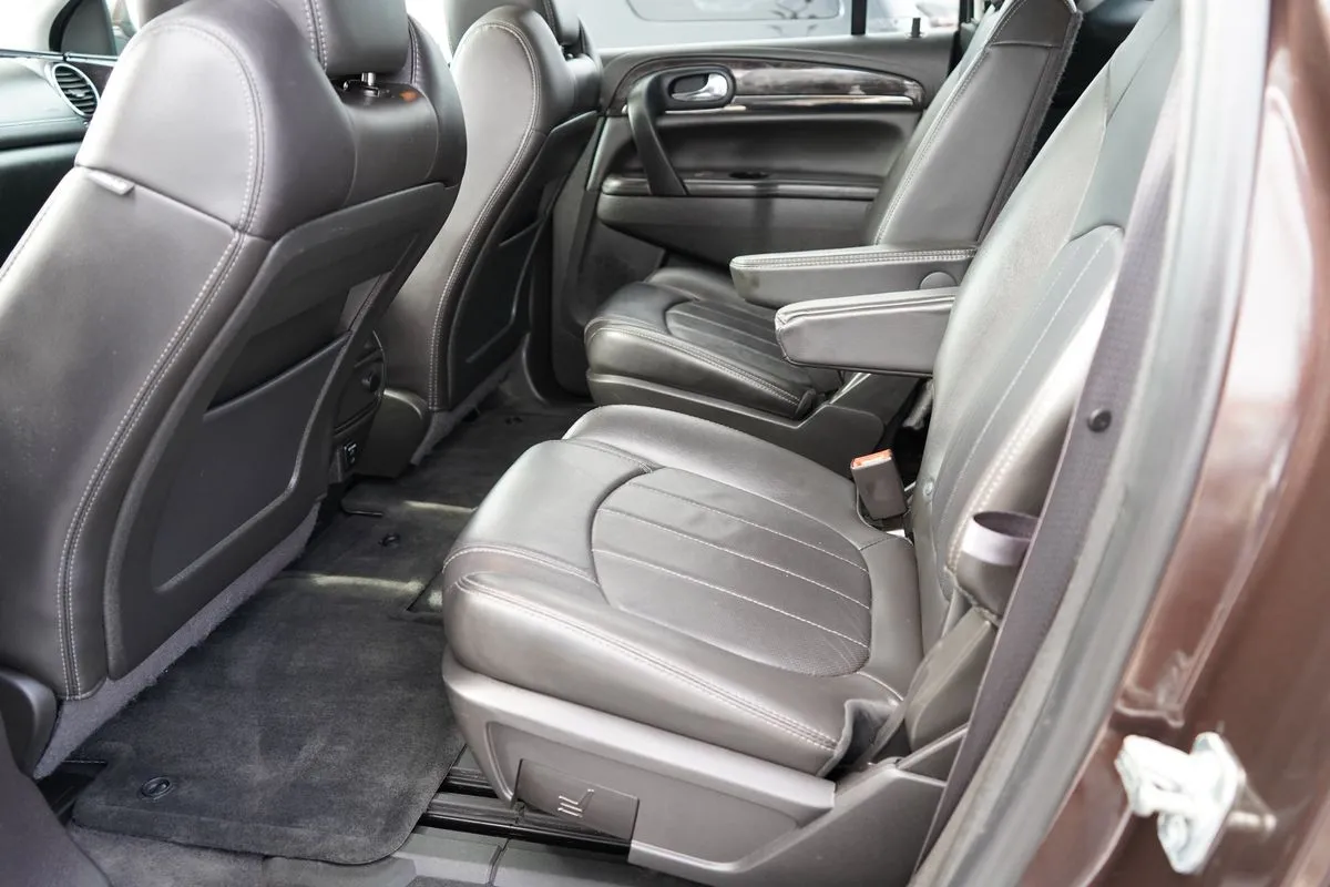 Buick Enclave photo 19