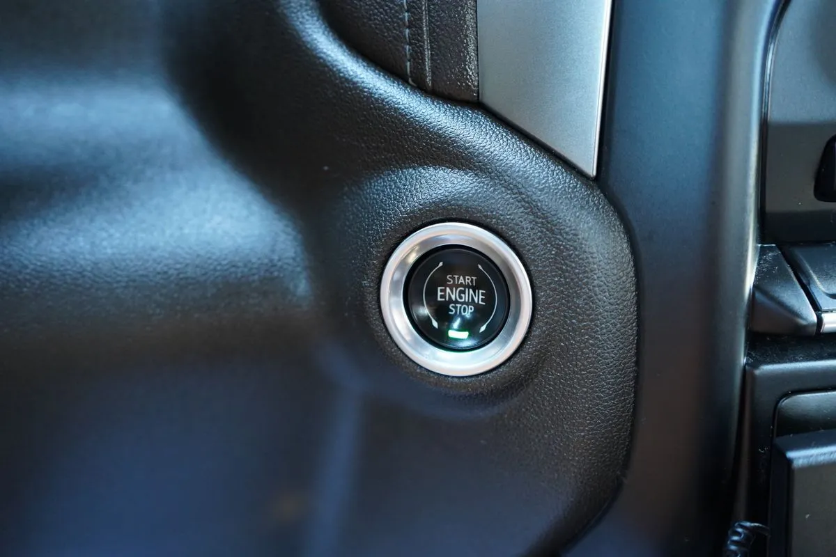 Chevrolet Silverado photo 26