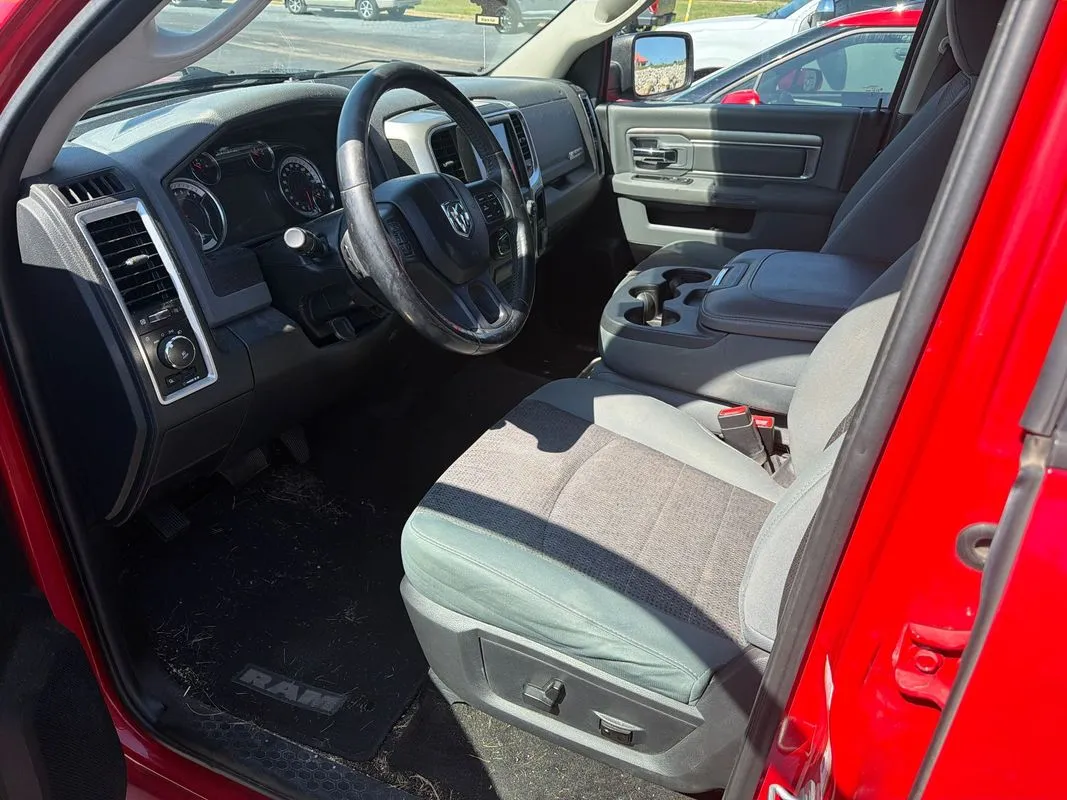 Ram 1500 photo 2