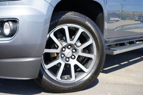 More photos of 2020 GMC Canyon 4WD Crew Cab Short Box Denali at West Plains Auto World, MO