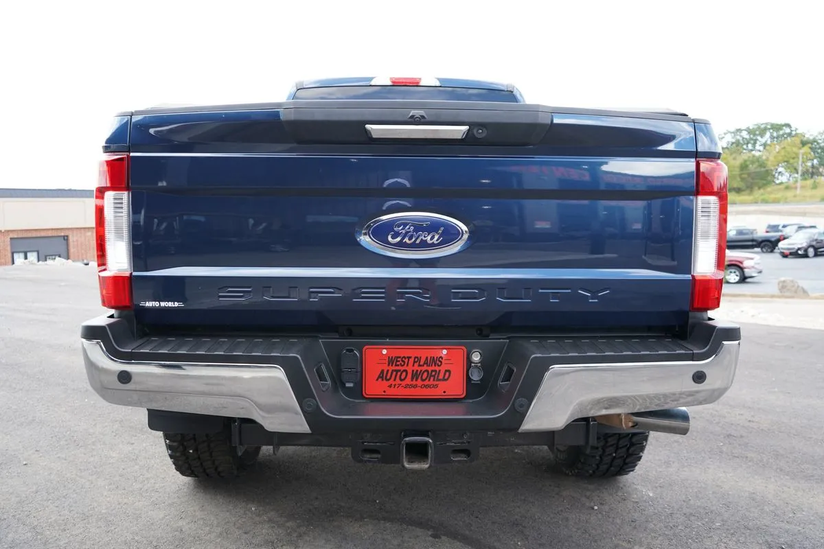 Ford F-250 photo 11