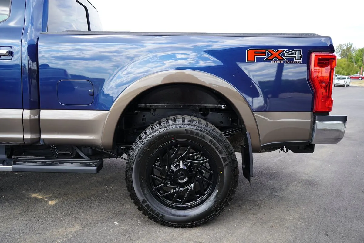 Ford F-250 photo 8