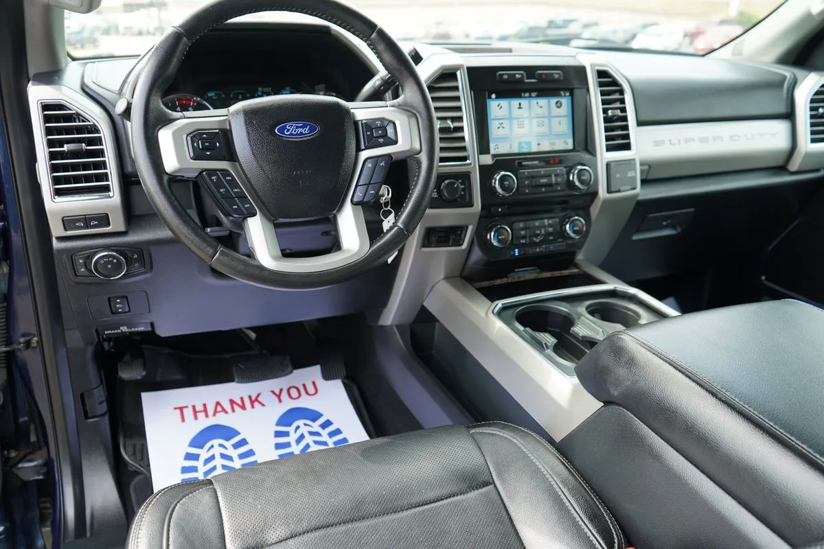 Ford F-250 photo 18