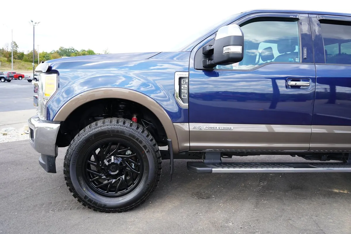 Ford F-250 photo 6