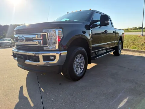 Blue 2019 Ford F-250 XLT for sale in West Plains, MO