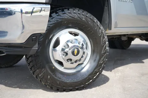 More photos of 2023 Chevrolet Silverado 3500 HD 4WD Crew Cab Long Bed LTZ at West Plains Auto World, MO