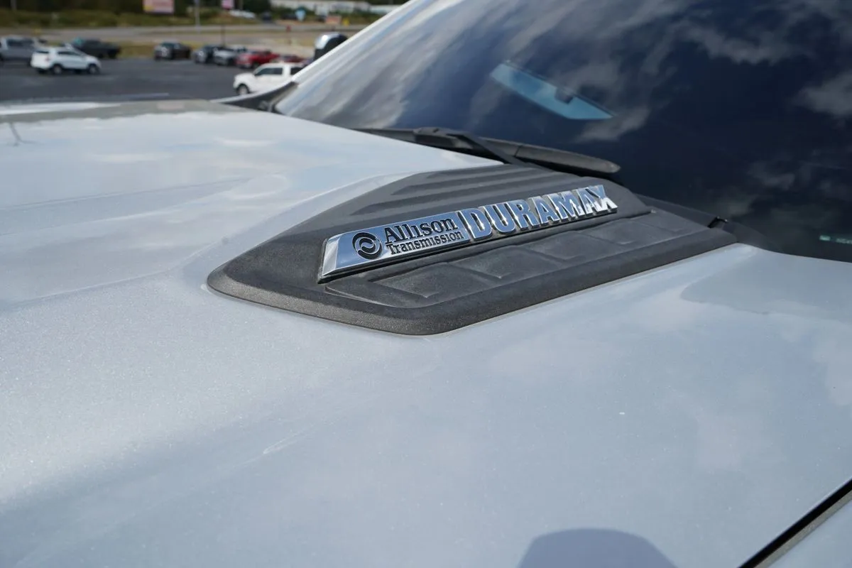 Chevrolet 3500HD photo 5