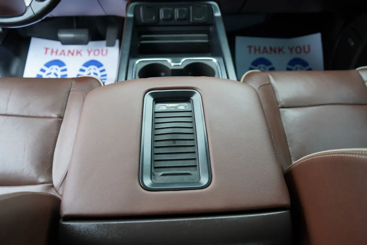 Chevrolet Silverado photo 34