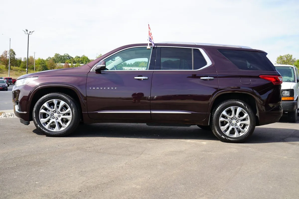 Chevrolet Traverse photo 9