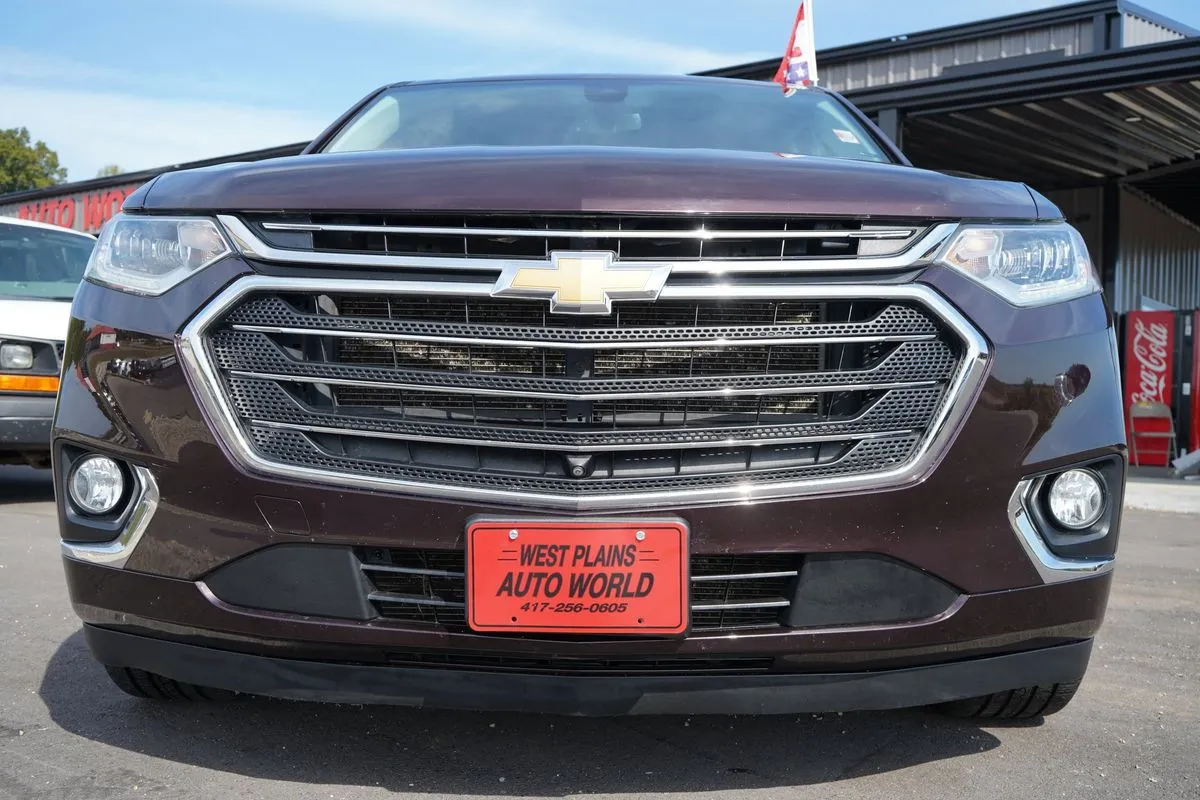 Chevrolet Traverse photo 16